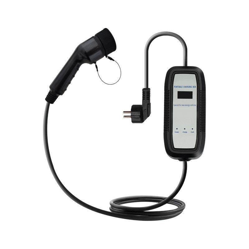 Avrupa Standartı 16A 32A Tek Silahlı Taşınabilir AC EV Şarj Aracı Tipi 2 ODM OEM
