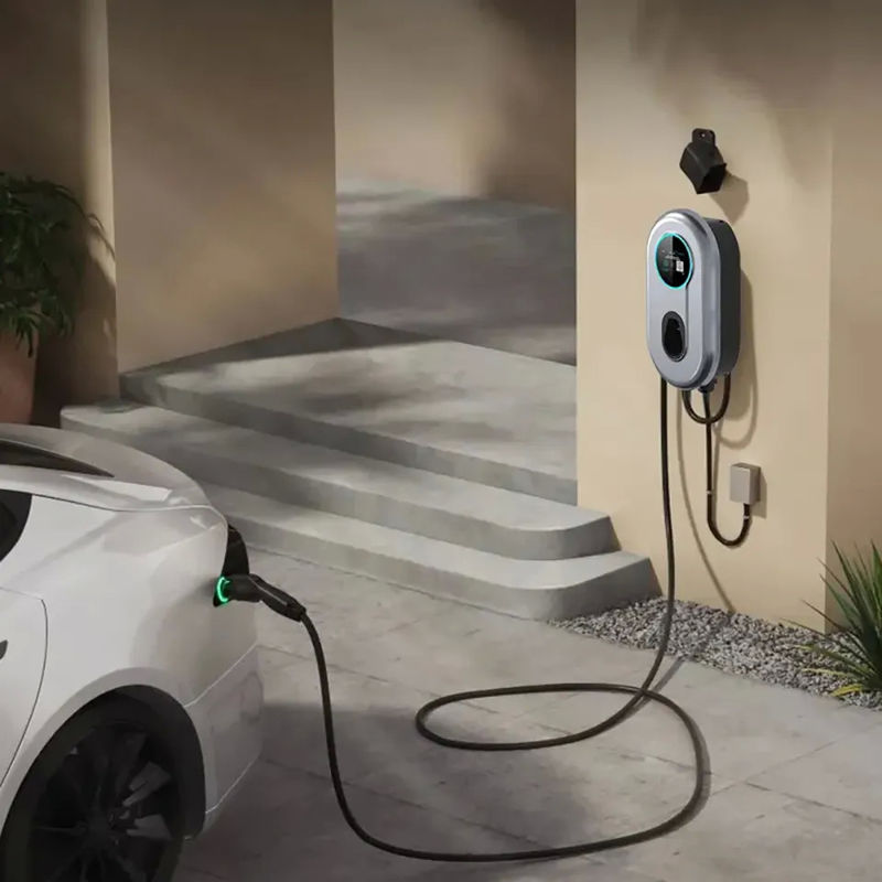 RFID Kartı 11.52kw Tek Fazlı EV Tip 1 Şarj Aracı Voltaj Koruması