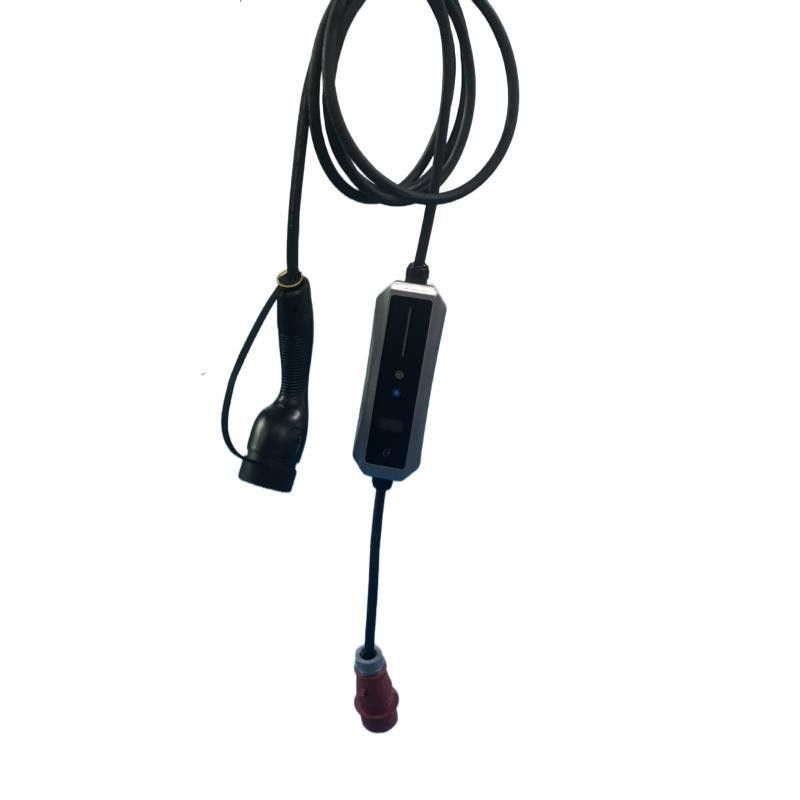 Tip 1 16A / 32A LED Ekranlı Portatif AC EV Şarj Aygıtı CEE Plug ile